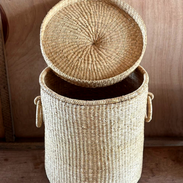 Laundry Basket with lid